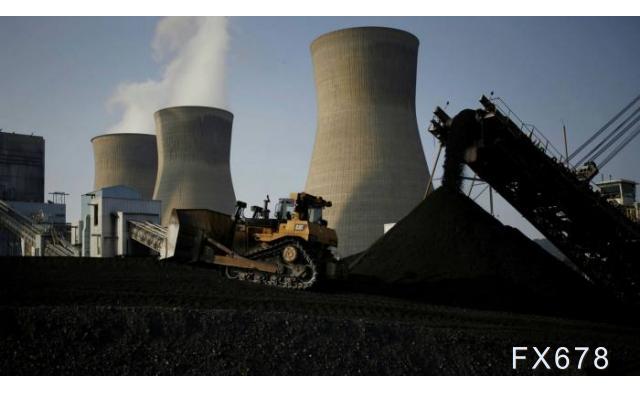 动力煤价格跳涨逼近千元大关，“淡季不淡”或成新常态-第1张图片